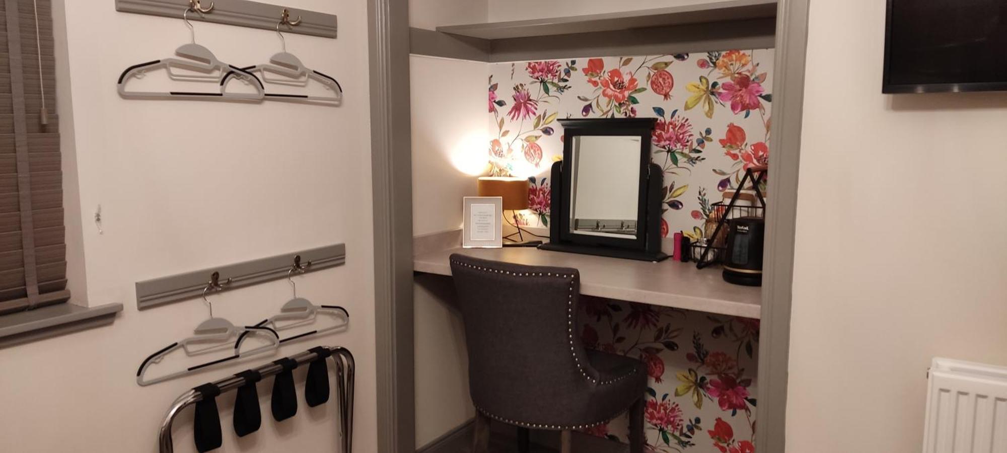 No ' 9 The Cooperage' Homestay